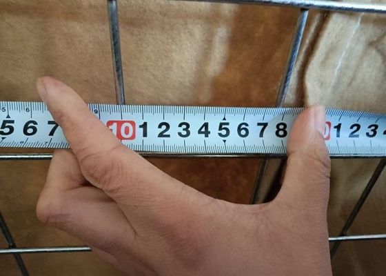 सुरक्षित और लैंडस्केपिंग आसान वेल्डेड गेबियन बॉक्स सैन्य रक्षात्मक बाधाओं 76.2 X 76.2mm 4.0mm