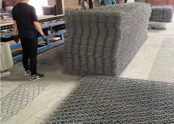 4.0 मिमी गैल्वनाइज्ड गेबियन गद्दे 60x80 मिमी मेष आकार