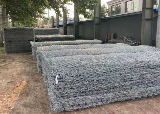 जल संरक्षण परियोजना के लिए पीवीसी लेपित गार्डन 2x1x1m रेनो गेबियन गद्दे की टोकरी