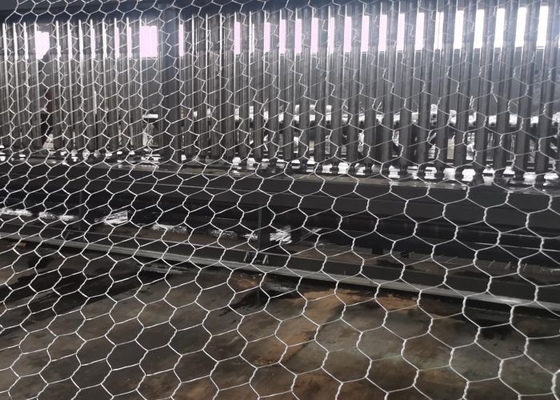 जस्ती गेबियन बास्केट 2x1x1m डबल घुमावदार स्टील जाल 2.7 मिमी तार