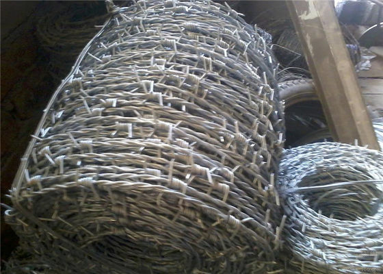 सैन्य 50 किग्रा कॉन्सर्टिना रेजर कांटेदार तार 20 ग्राम जस्ता लेपित