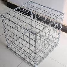 अनुकूलन योग्य 50-280g/m2 जिंक लेपित वेल्डेड मेष Gabions के साथ तन्यता शक्ति 380-550N/mm2